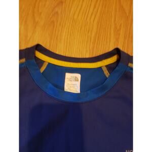 Men's North Face Long Sleeve T-shirt